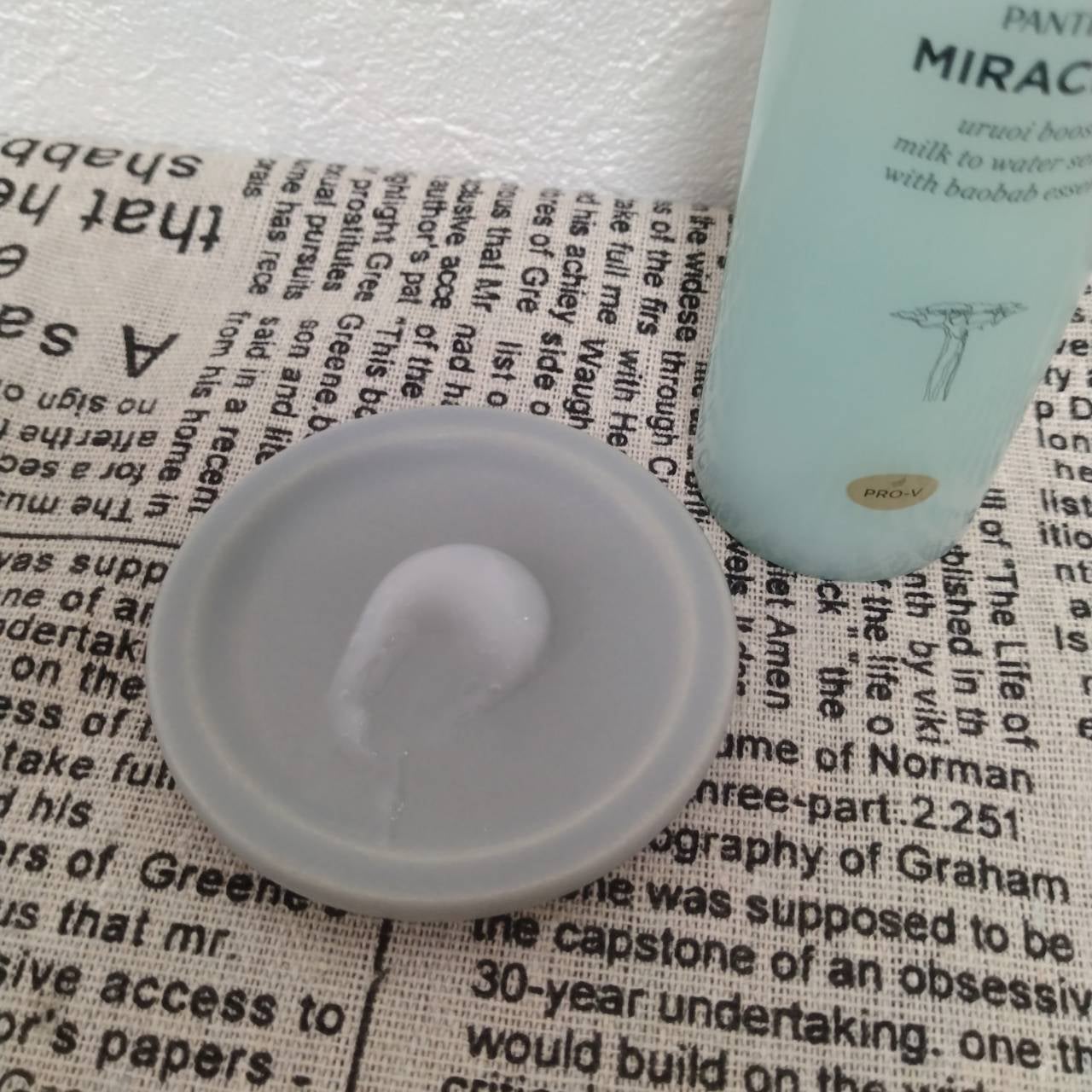 ミラクルズ うるおいブーストミルクウォーターセラム/パンテーン/アウトバストリートメントを使ったクチコミ(4枚目)