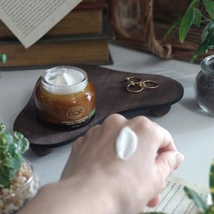 ビネガー コンブチャヴィーガン クリーム/JUICE TO CLEANSE/フェイスクリームを使ったクチコミ(3枚目)