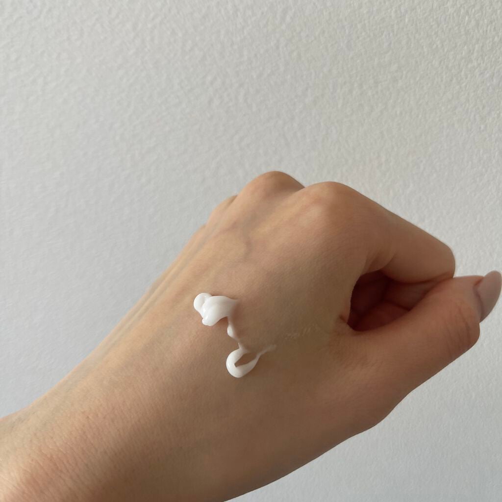 馬油ハンドクリーム/DAISO/ハンドクリームを使ったクチコミ(4枚目)