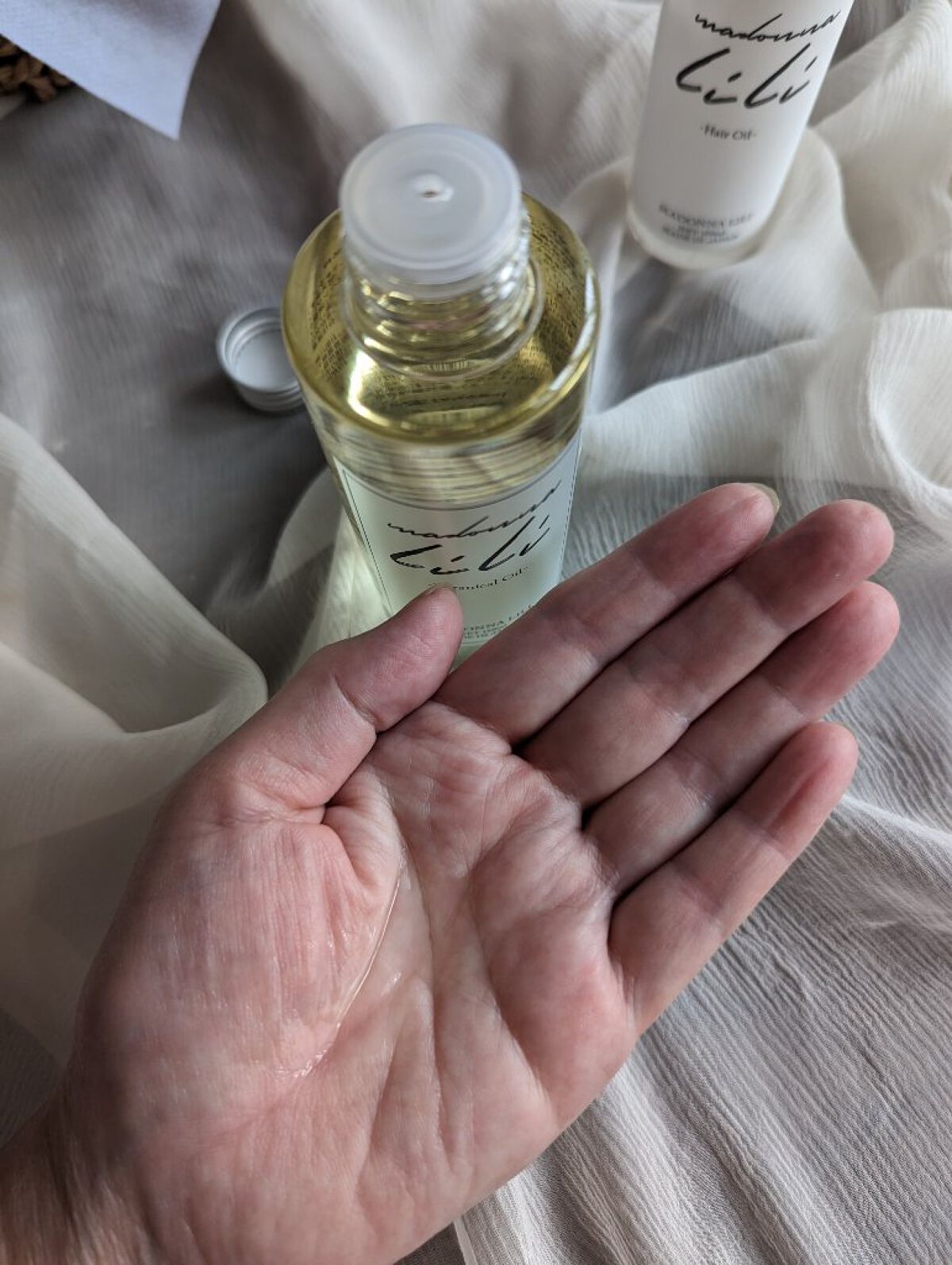 ボタニカルオイル/MADONNA LILI/ヘアオイルを使ったクチコミ（1枚目）