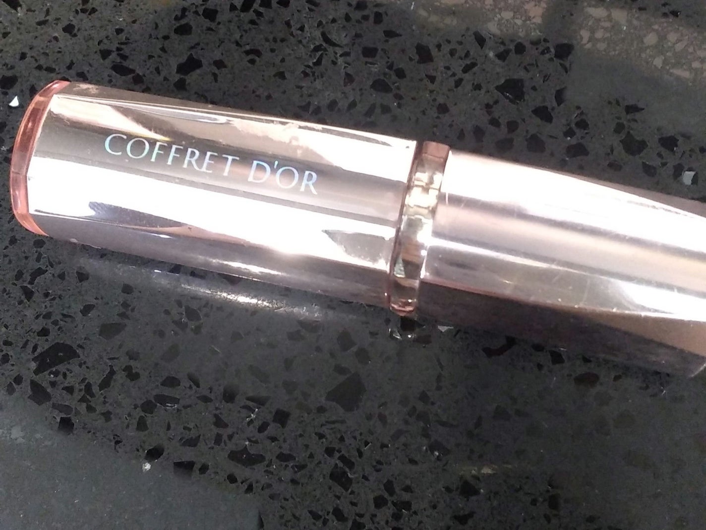 プレミアムステイルージュ/コフレドール/口紅を使ったクチコミ(2枚目)