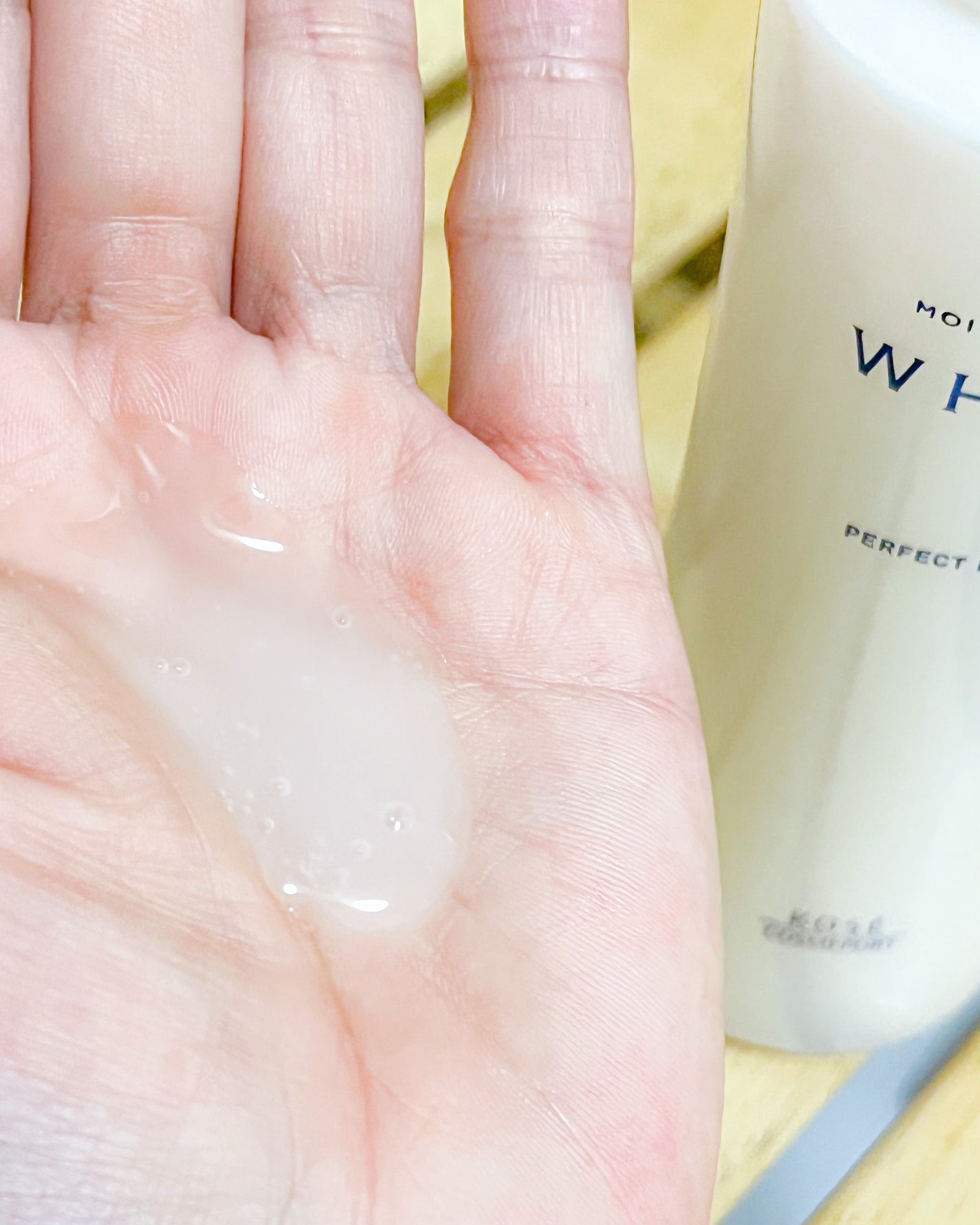 モイスチュアマイルドホワイト パーフェクトエッセンス/モイスチュアマイルド ホワイト/オールインワン化粧品を使ったクチコミ(3枚目)