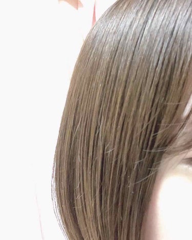 プチプラでしっかりまとまるヘアオイル✨

商品名  柳屋本店 あんず油

値段 ドラッグストアで900円でお釣り来る程度！



プチプラだしヘアオイル置いてある棚の隅っこにあって正直え？これいいのか？