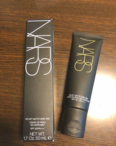 ベルベットマットスキンティント SPF30／PA+++/NARS/リキッドファンデーションを使ったクチコミ（1枚目）