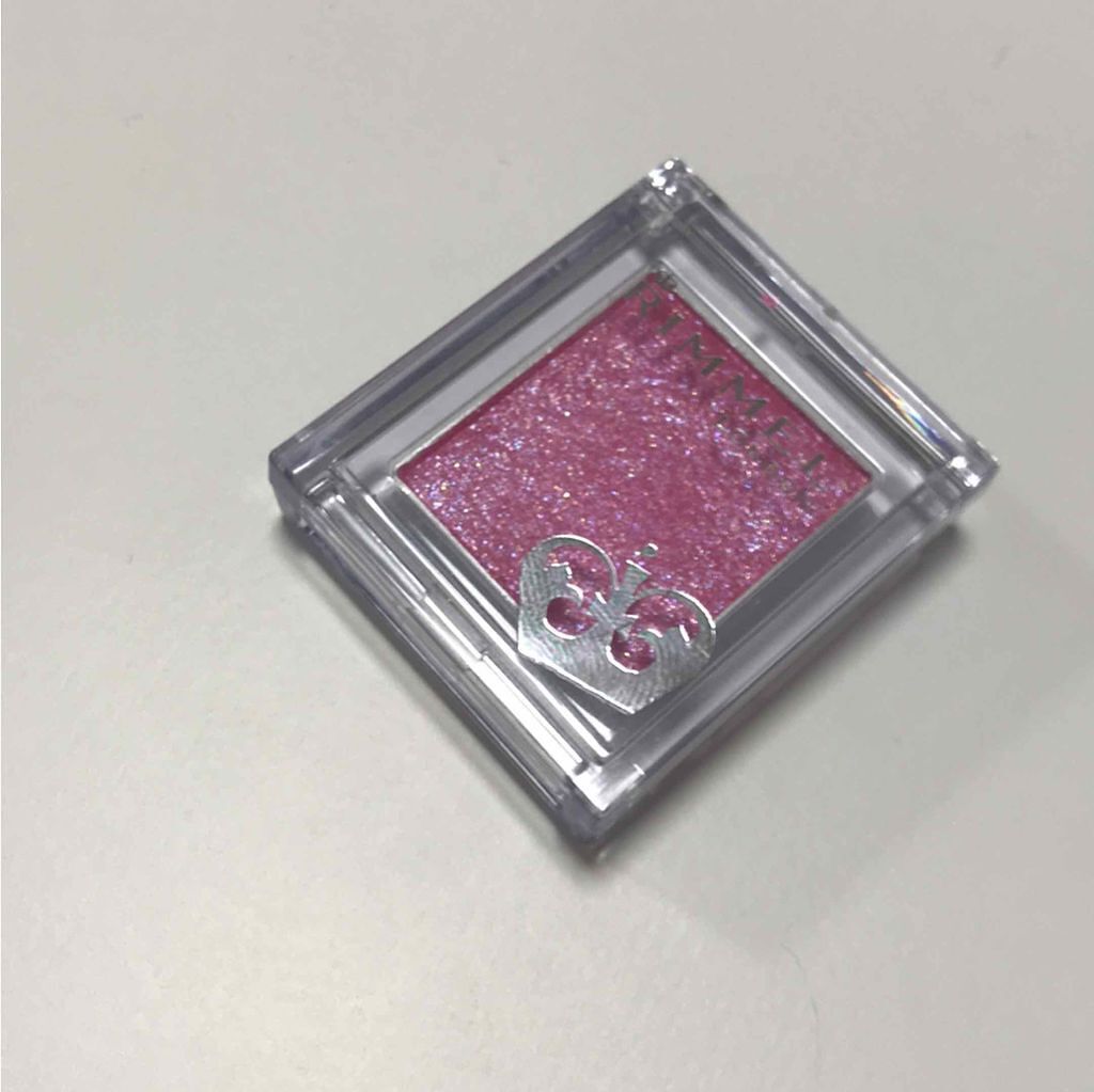 プリズム パウダーアイカラー/リンメル ロンドン/単色アイシャドウを使ったクチコミ（1枚目）