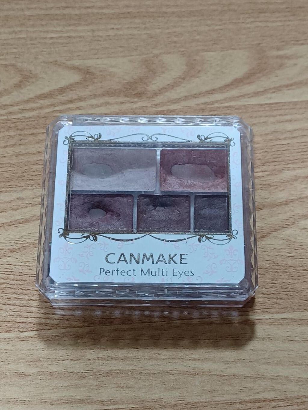 パーフェクトマルチアイズ/キャンメイク/アイシャドウパレットを使ったクチコミ（1枚目）