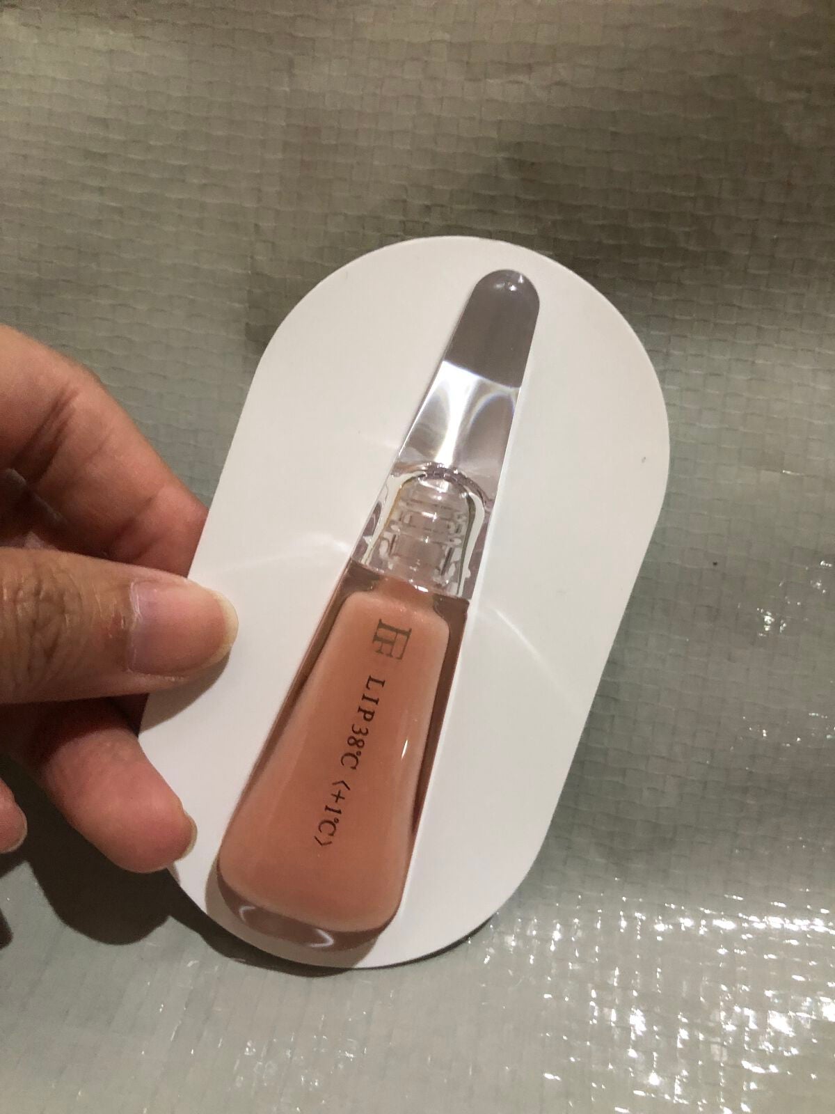 38°C / 99°F リップトリートメント (リップ美容液)/UZU BY FLOWFUSHI/リップケアを使ったクチコミ(1枚目)