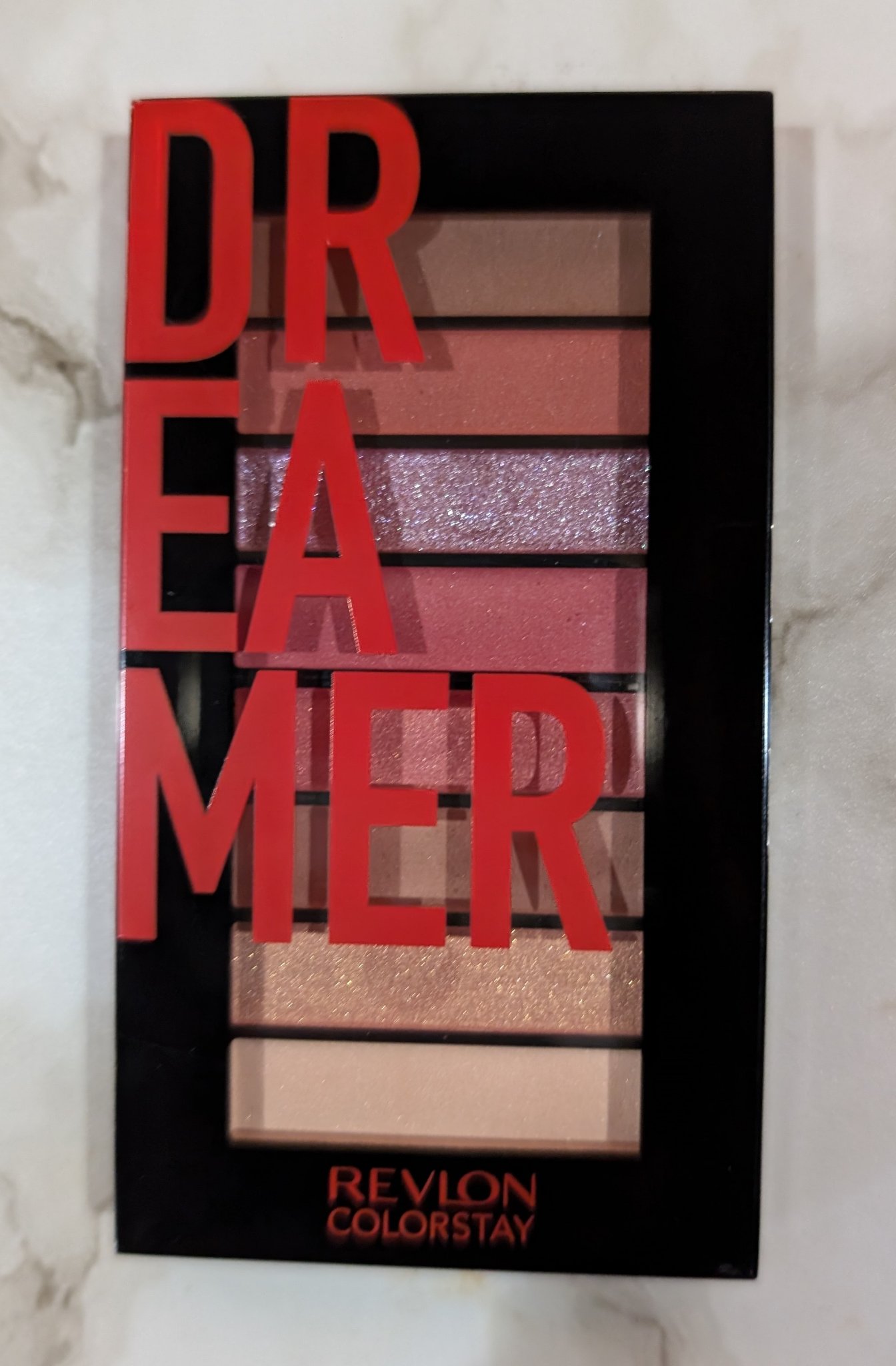カラーステイ ルックス ブック パレット/REVLON/アイシャドウパレットを使ったクチコミ（1枚目）