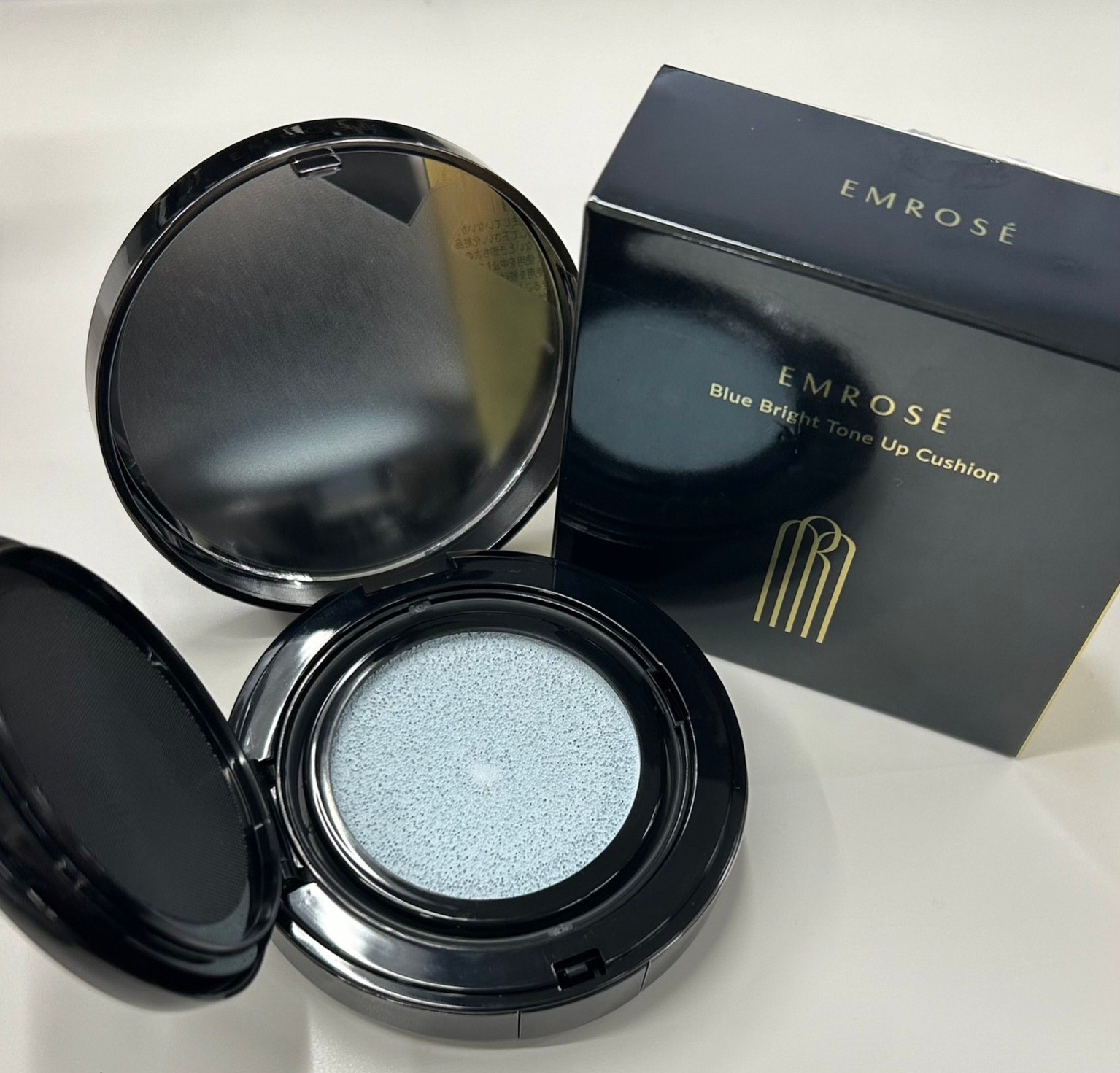 ブルートーンアップクッション/EMROSÉ/クッションファンデーションを使ったクチコミ（1枚目）