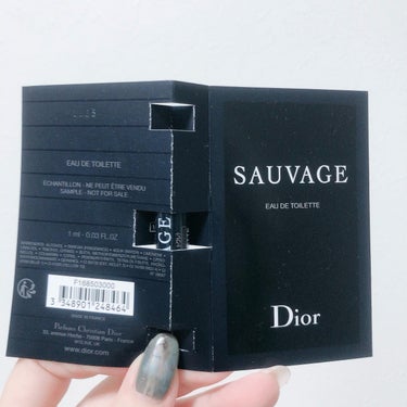 Dior ソヴァージュ オードゥ トワレのクチコミ「本日の#フレグランス紹介 

#ディオール 
#dior 
#ディオール香水 
#ディオールソ.....」（3枚目）