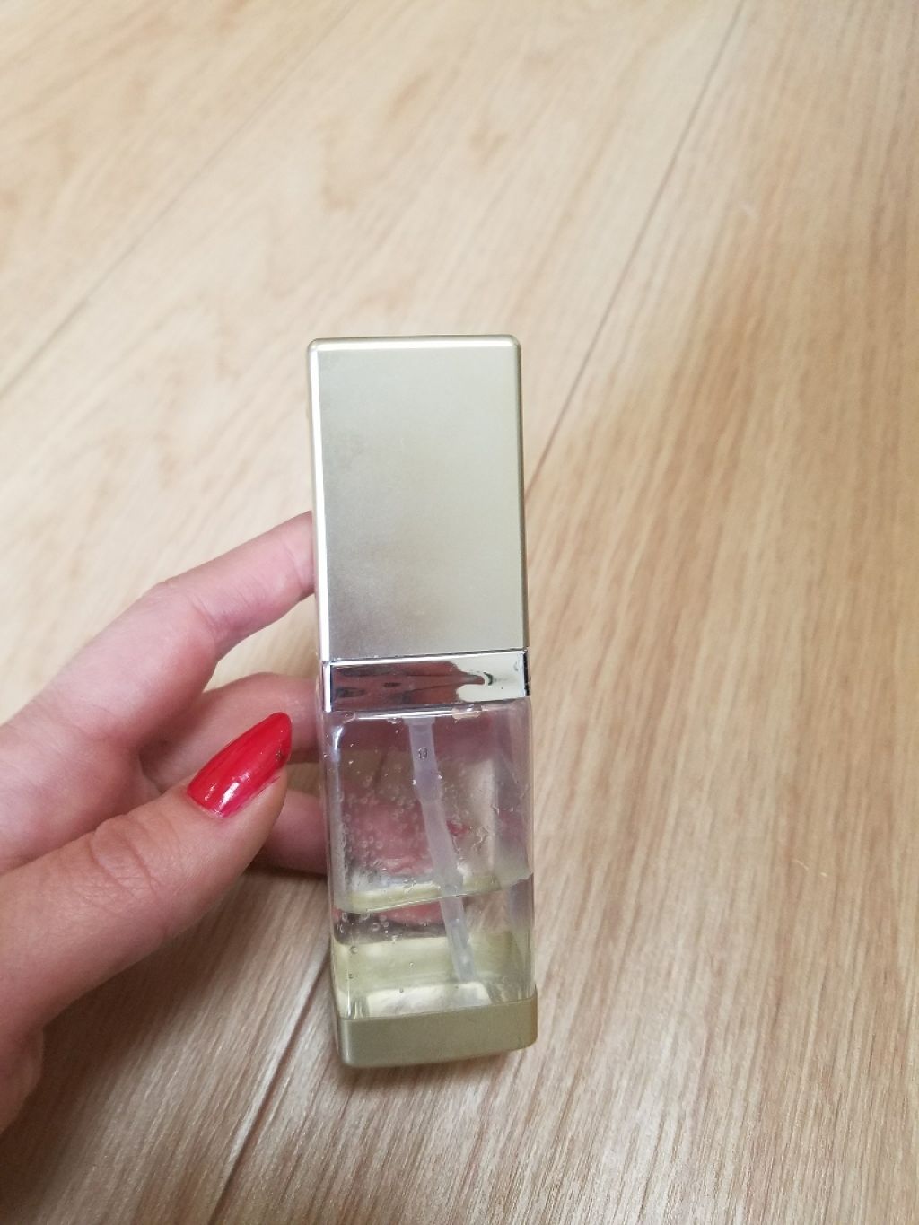  D濃密美容液 ヒアルロン酸/DAISO/美容液を使ったクチコミ（1枚目）