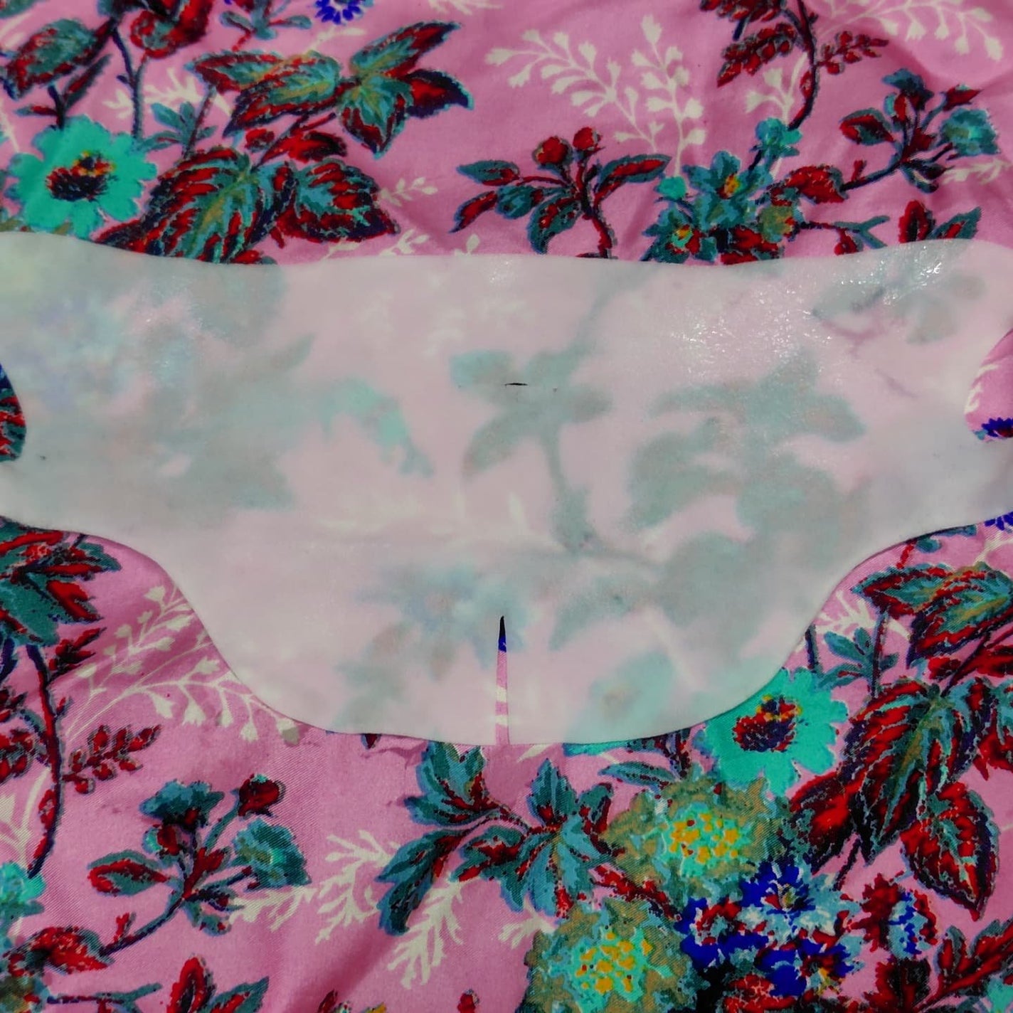 9番 NMNバイオリフトラッピングマスク/numbuzin/シートマスク・パックを使ったクチコミ(4枚目)