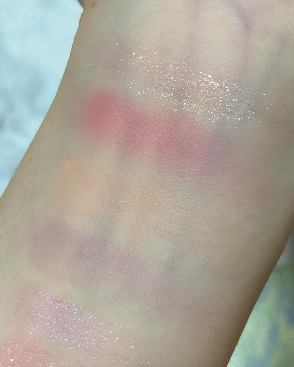 UR GLAM BLOOMING EYE COLOR PALETTE/U R GLAM/アイシャドウパレットを使ったクチコミ(3枚目)
