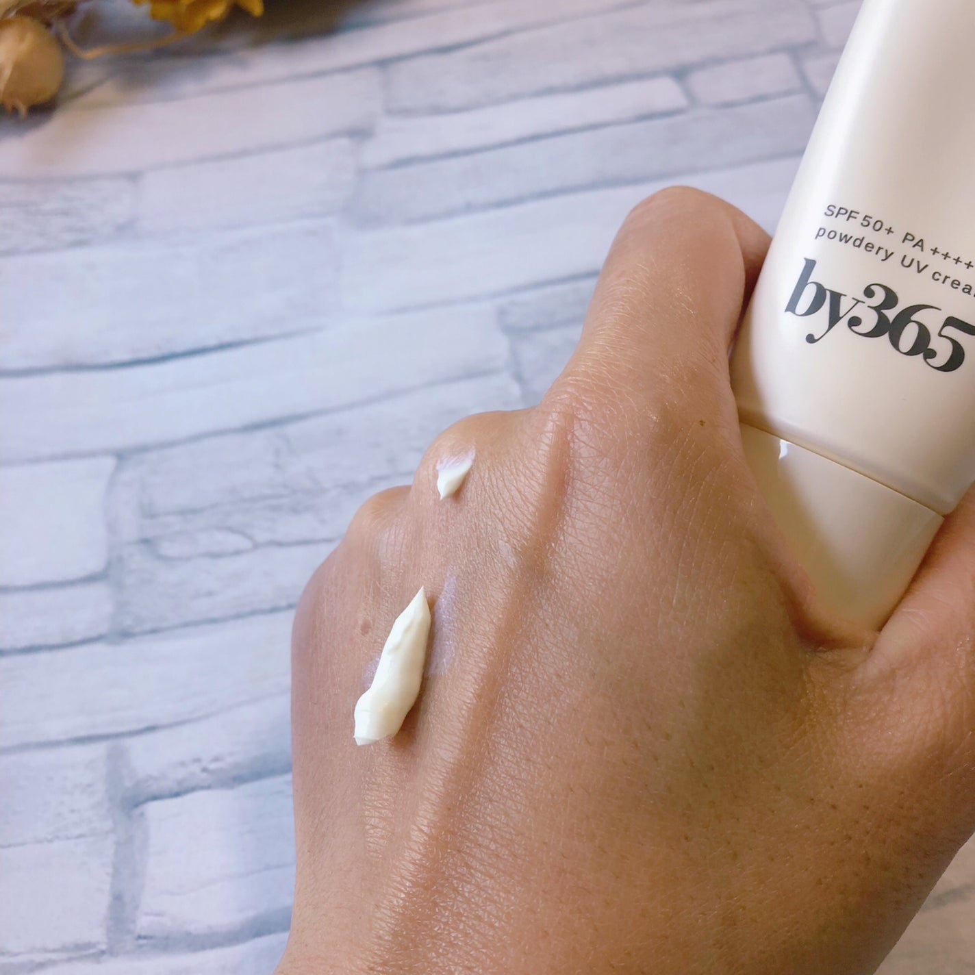 by365 パウダリーUVクリーム/ナリスアップ/日焼け止めクリームを使ったクチコミ(3枚目)