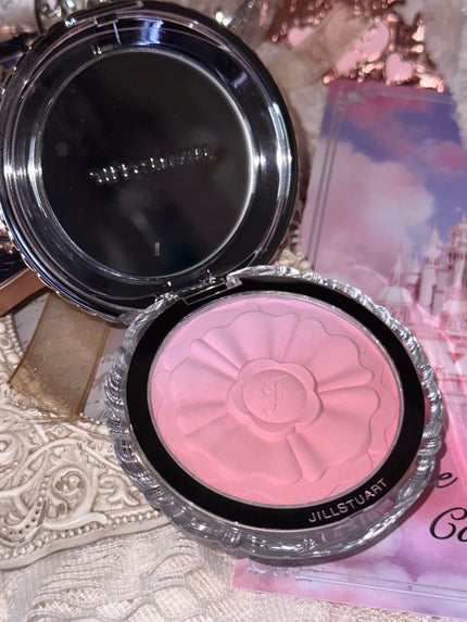 ジルスチュアート パステルペタル ブラッシュ/JILL STUART/パウダーチークを使ったクチコミ(4枚目)