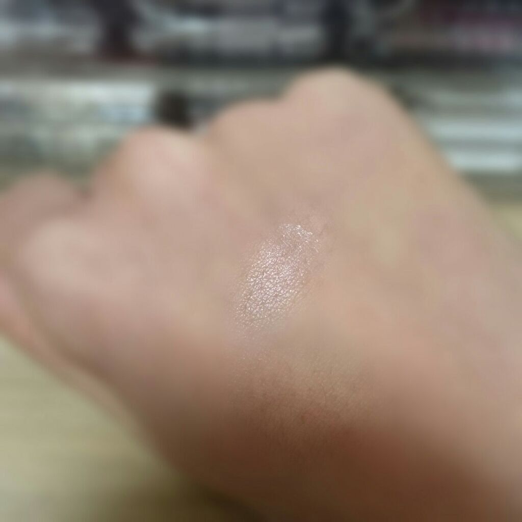 イルミナイザー/リンメル ロンドン/クリームハイライトを使ったクチコミ(3枚目)