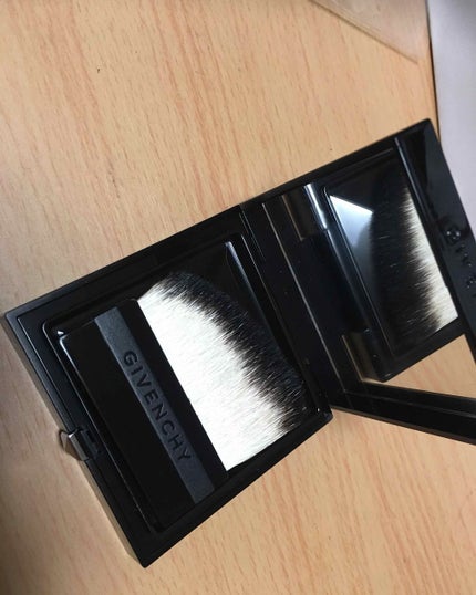 プリズム・ヴィザージュ/GIVENCHY/プレストパウダーを使ったクチコミ(4枚目)