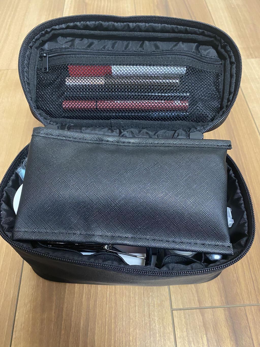 ナイロン手付ポーチ/無印良品/化粧ポーチを使ったクチコミ（3枚目）