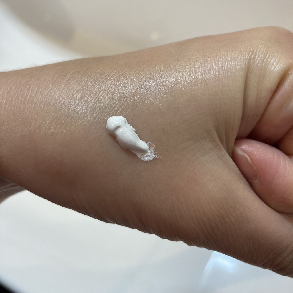 プレミアムエモーショナルファンデーション/LEI PARUFY/リキッドファンデーションを使ったクチコミ（2枚目）