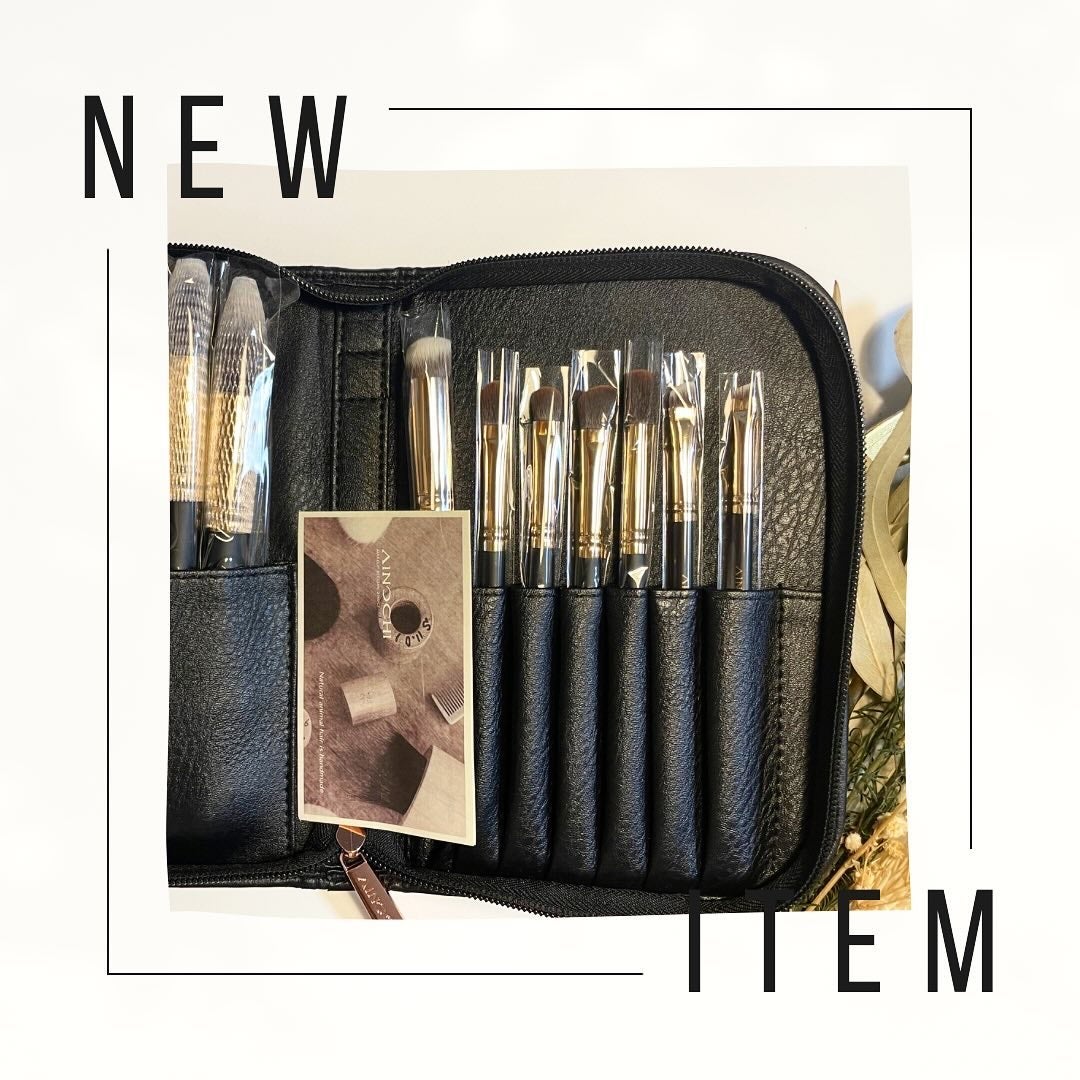 namugi122 on LIPS 「AINOCHIメイクブラシ11本セットローズゴールドブラシポー..」(1枚目)