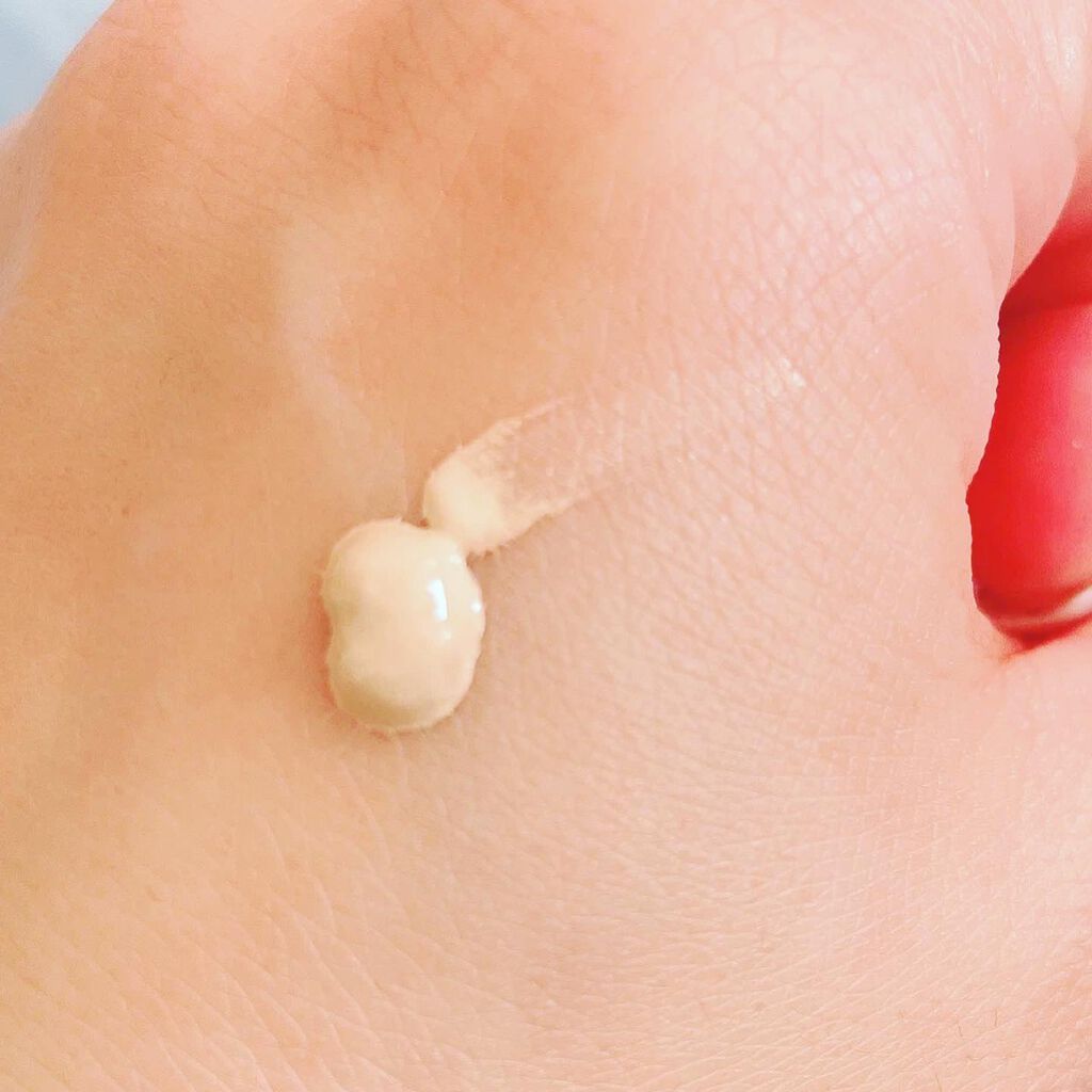 リアルカバーリキッド(ライトグロウ)/KATE/リキッドファンデーションを使ったクチコミ(2枚目)