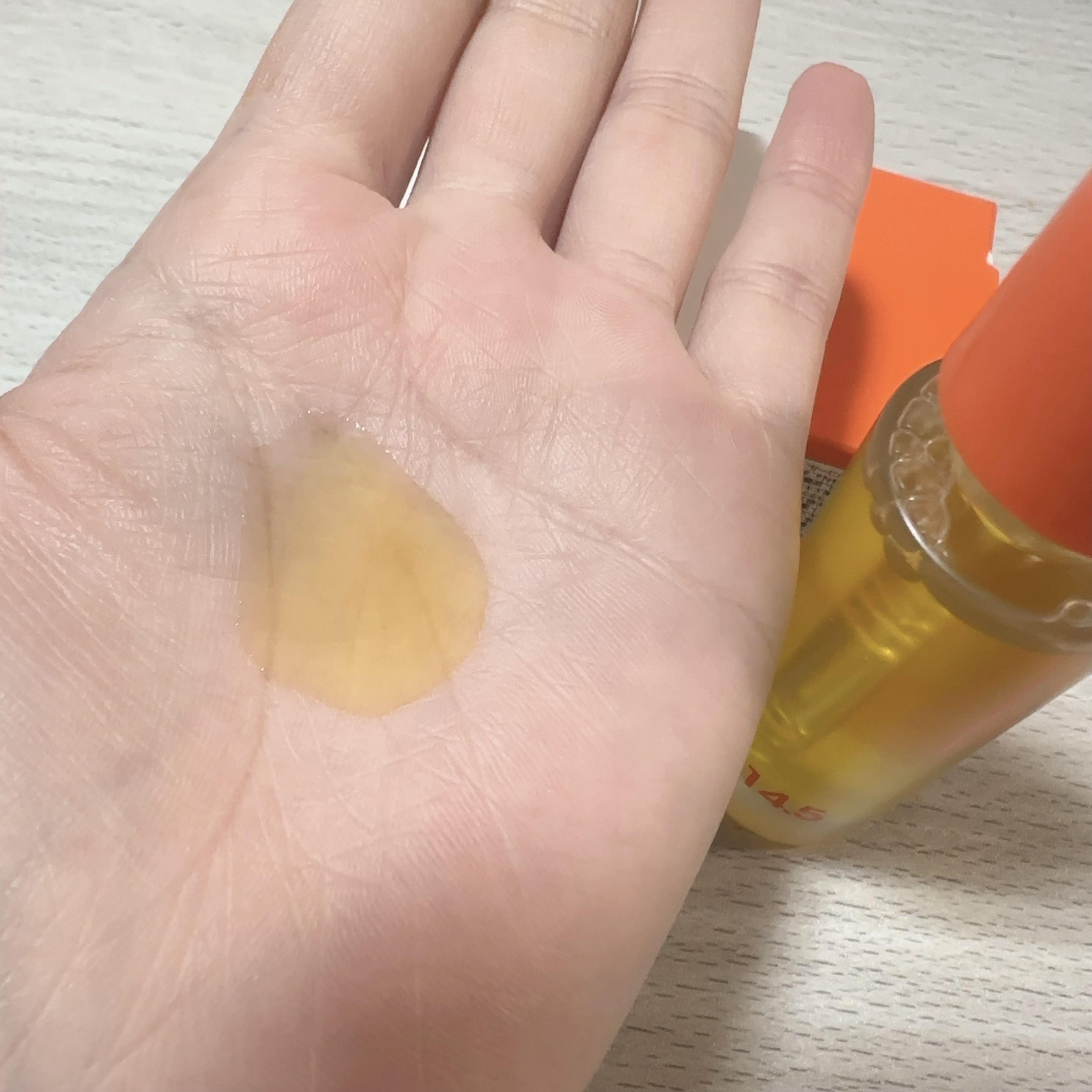 アドバンスド ビタC トーニング セラム14.5/リエンジャン/美容液を使ったクチコミ（3枚目）