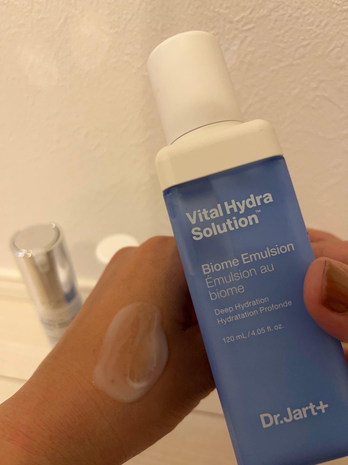 candy3ks on LIPS 「⚪️VTCOSMETICSリードルショット100⚪️Dr.Ja..」(3枚目)