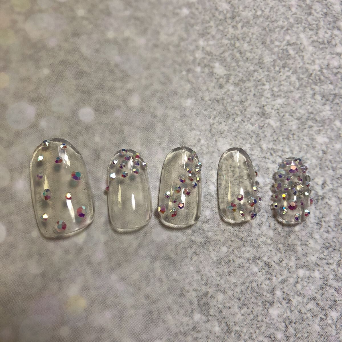 #セルフネイル,#ストーンネイルのネイルデザイン