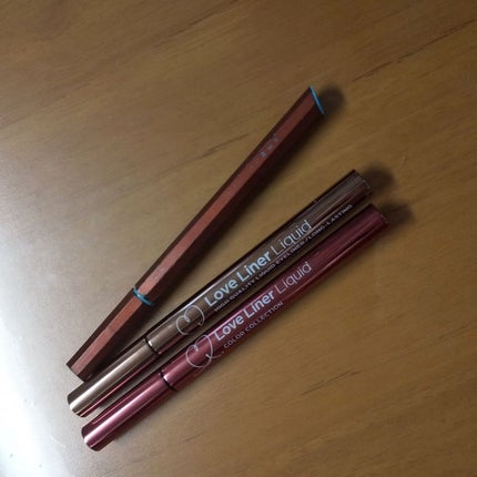 EYE OPENING LINER/UZU BY FLOWFUSHI/リキッドアイライナーを使ったクチコミ(2枚目)