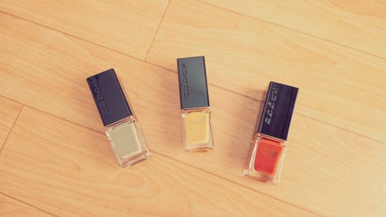 ネイル カラー ポリッシュ 134 葉霜<限定色>/SUQQU/マニキュアを使ったクチコミ(2枚目)