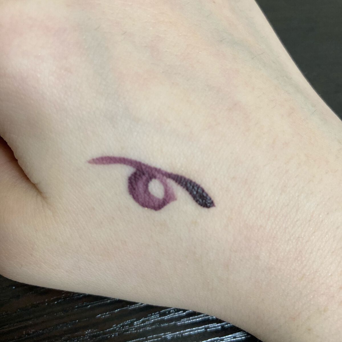 アクアレジスト カラーインク /MAKE UP FOR EVER/リキッドアイライナーを使ったクチコミ(2枚目)