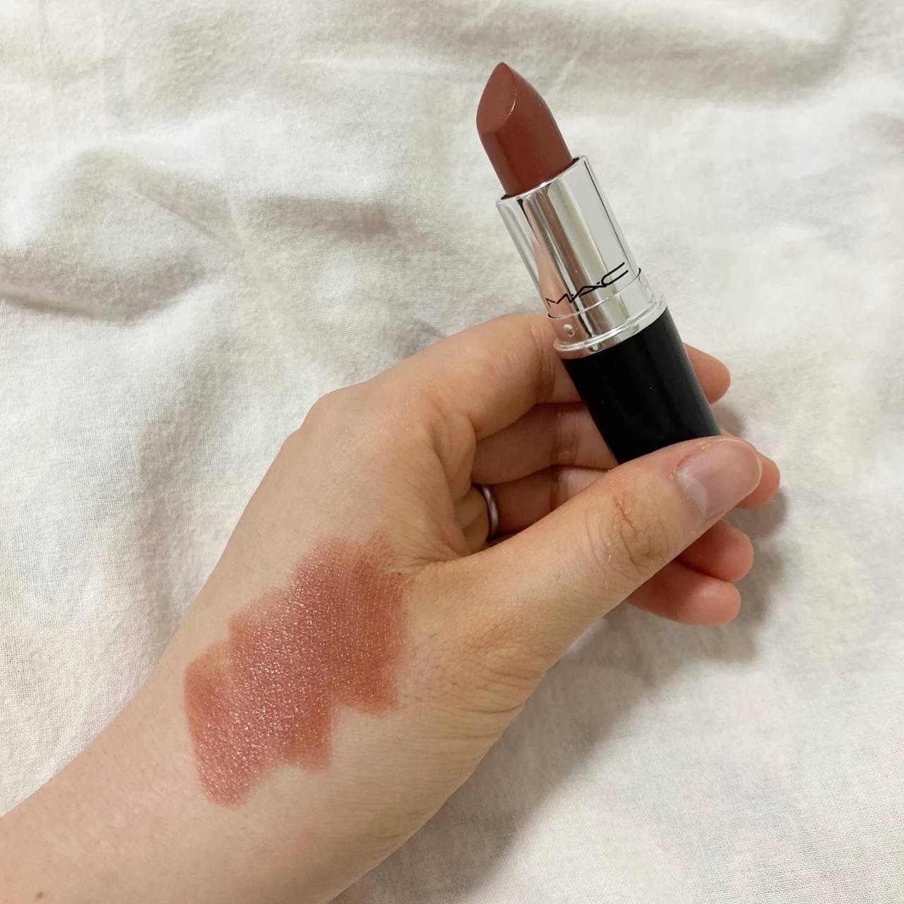 ラスターガラス リップスティック/M・A・C/口紅を使ったクチコミ（3枚目）