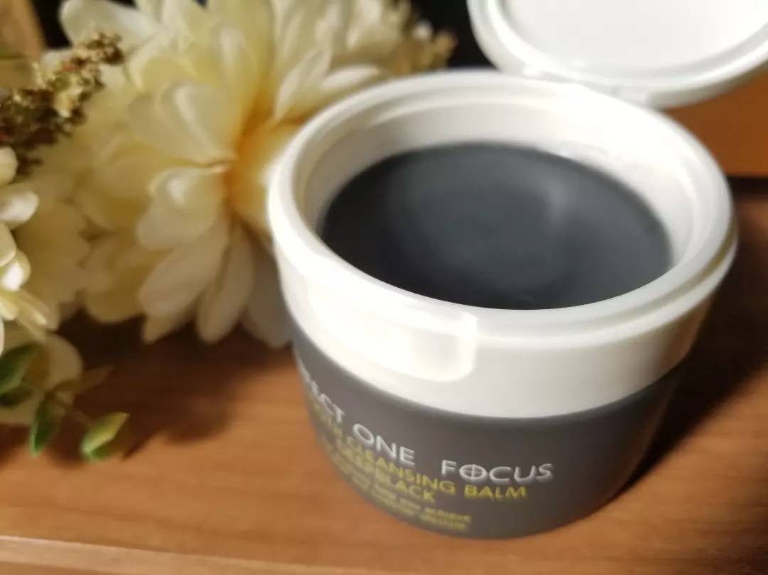 パーフェクトワンフォーカス スムースクレンジングバーム ディープブラック/PERFECT ONE FOCUS/クレンジングバームを使ったクチコミ(2枚目)