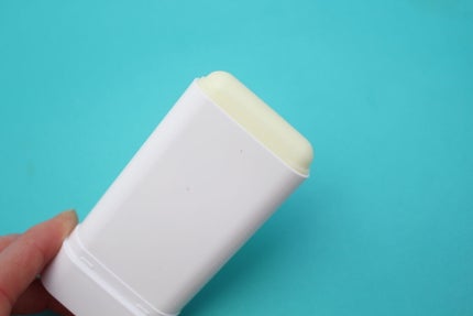 グリーンティー CICA マイルド サンスティック/ラウンドアラウンド/日焼け止めスティックを使ったクチコミ(3枚目)