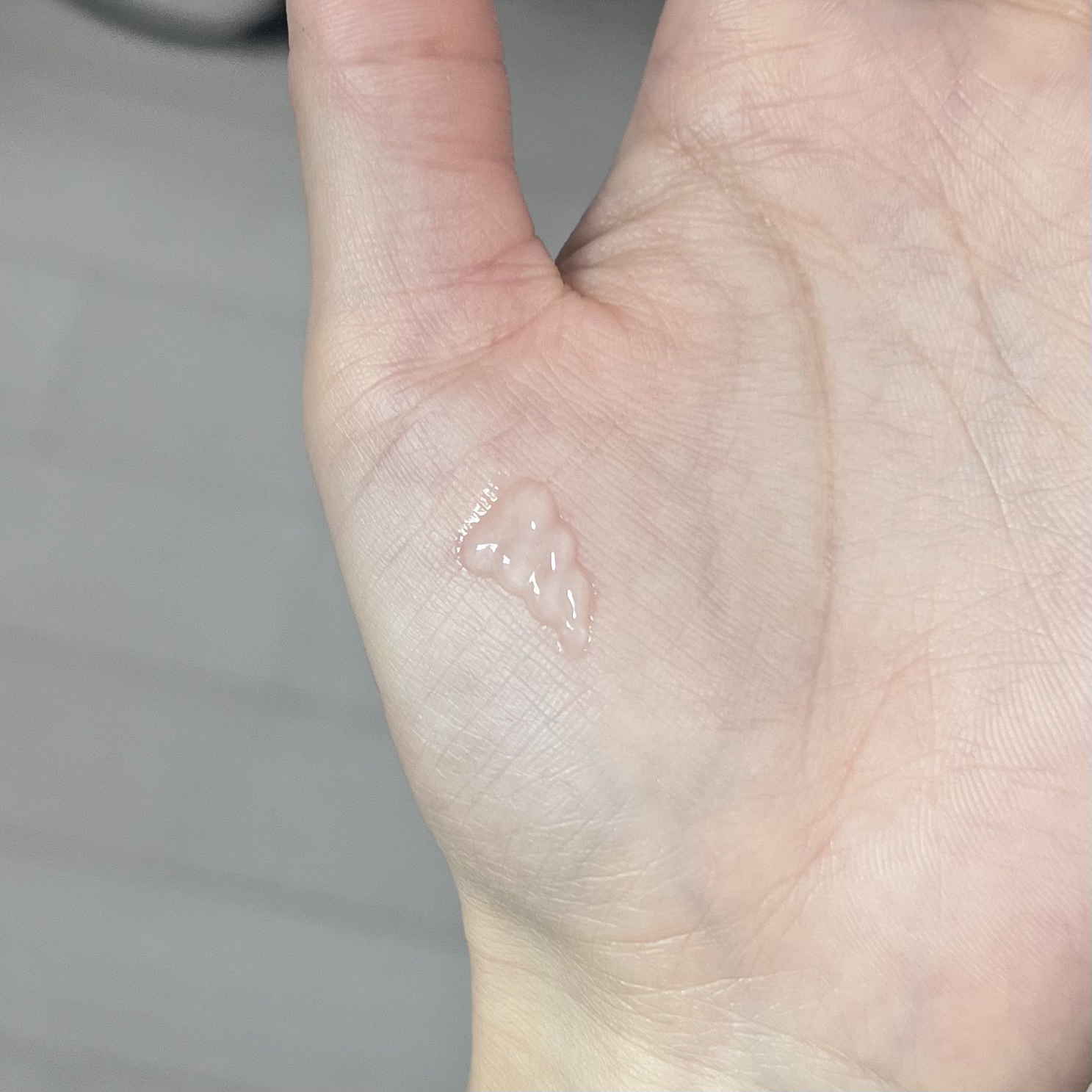 ウォンジョンヨ モイストリッププライマー　/Wonjungyo/リップオイルを使ったクチコミ（2枚目）