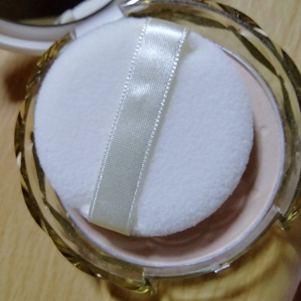 UVシルクカバーパウダー/CEZANNE/プレストパウダーを使ったクチコミ（2枚目）