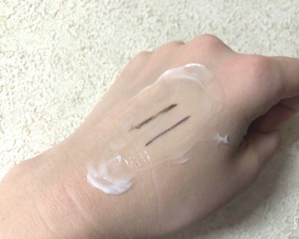 「密着アイライナー」クリームペンシル/デジャヴュ/ペンシルアイライナーを使ったクチコミ(3枚目)