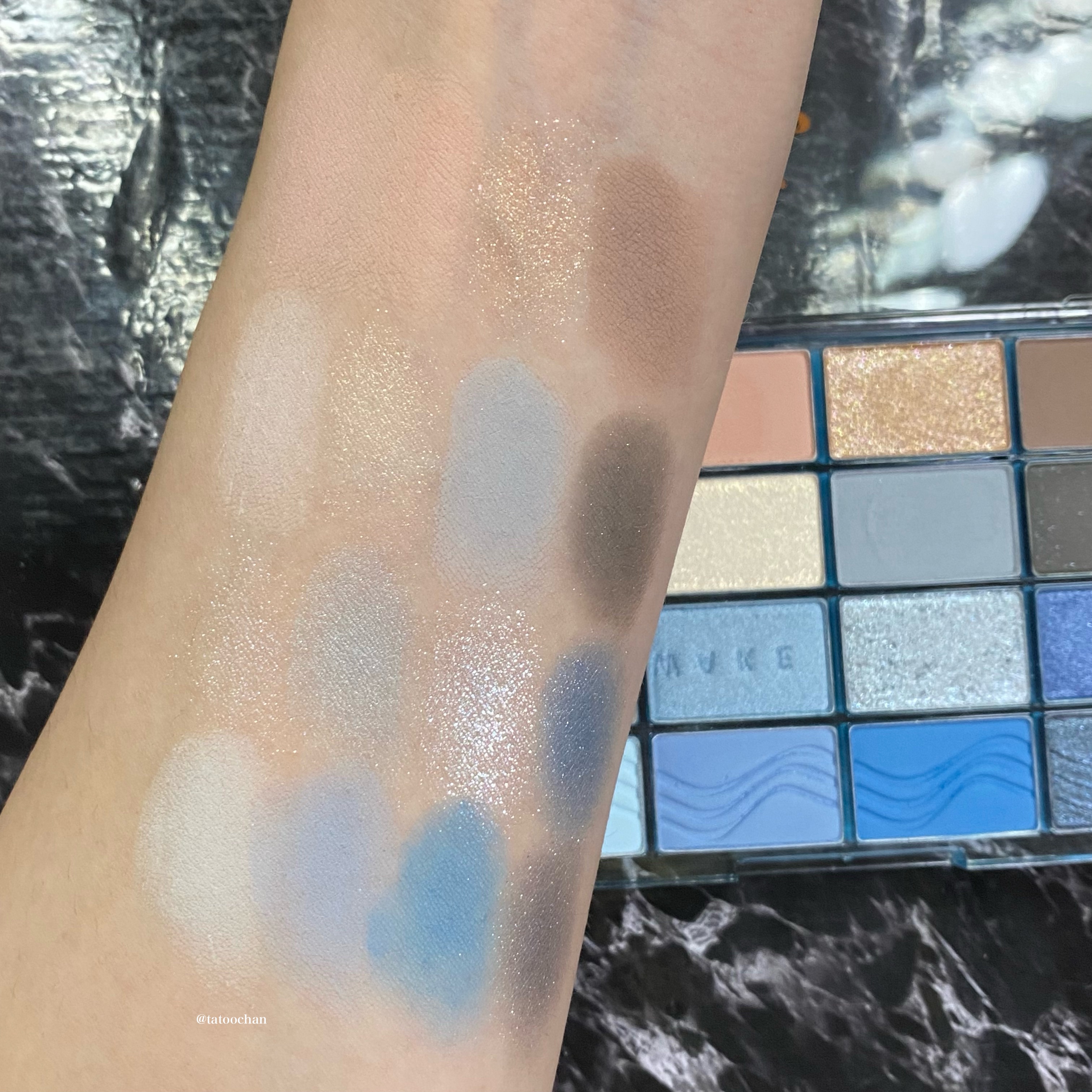 ジューシーラスティングティント/rom&nd/リップティントを使ったクチコミ（3枚目）