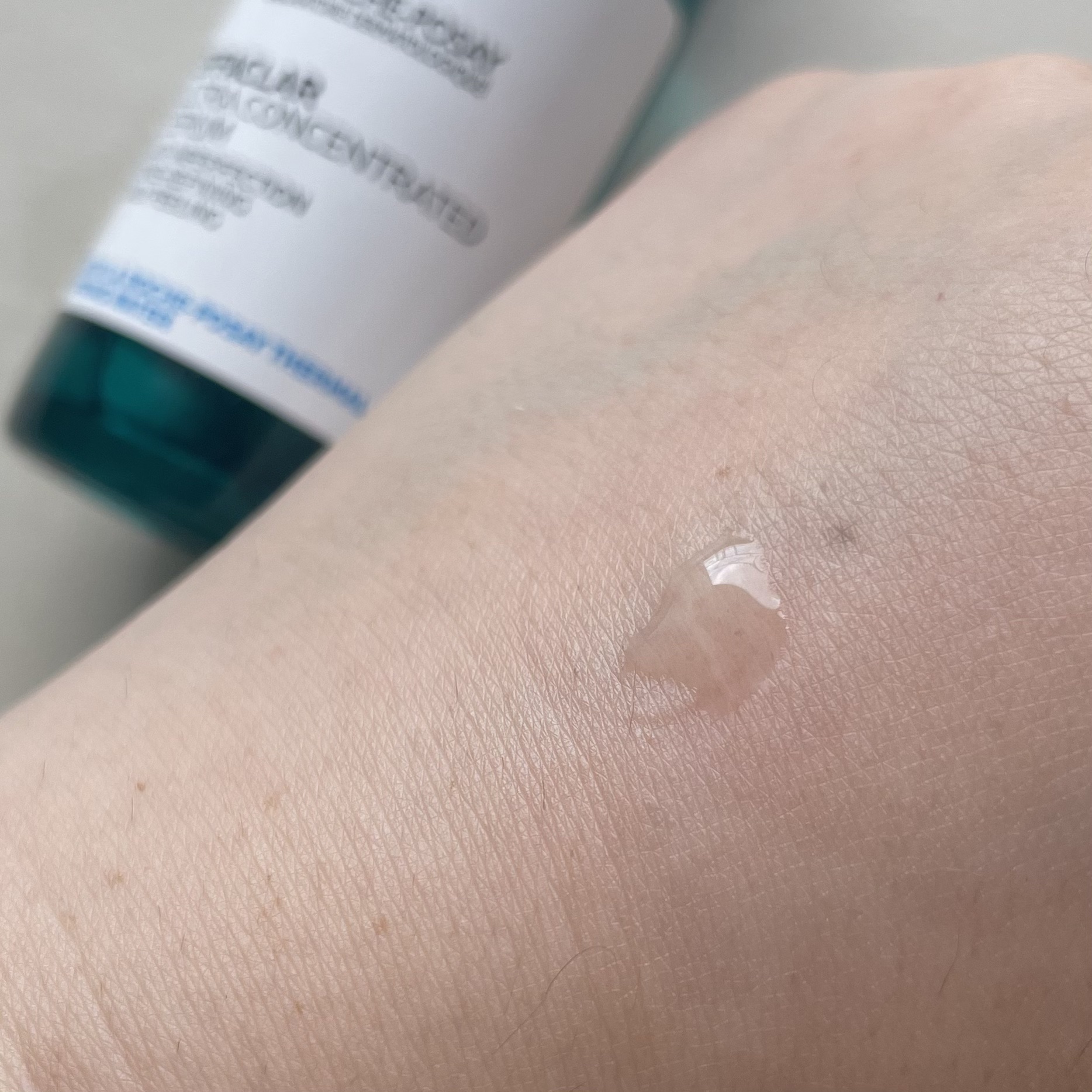 エファクラ ピールケア セラム/ラ ロッシュ ポゼ/美容液を使ったクチコミ（2枚目）