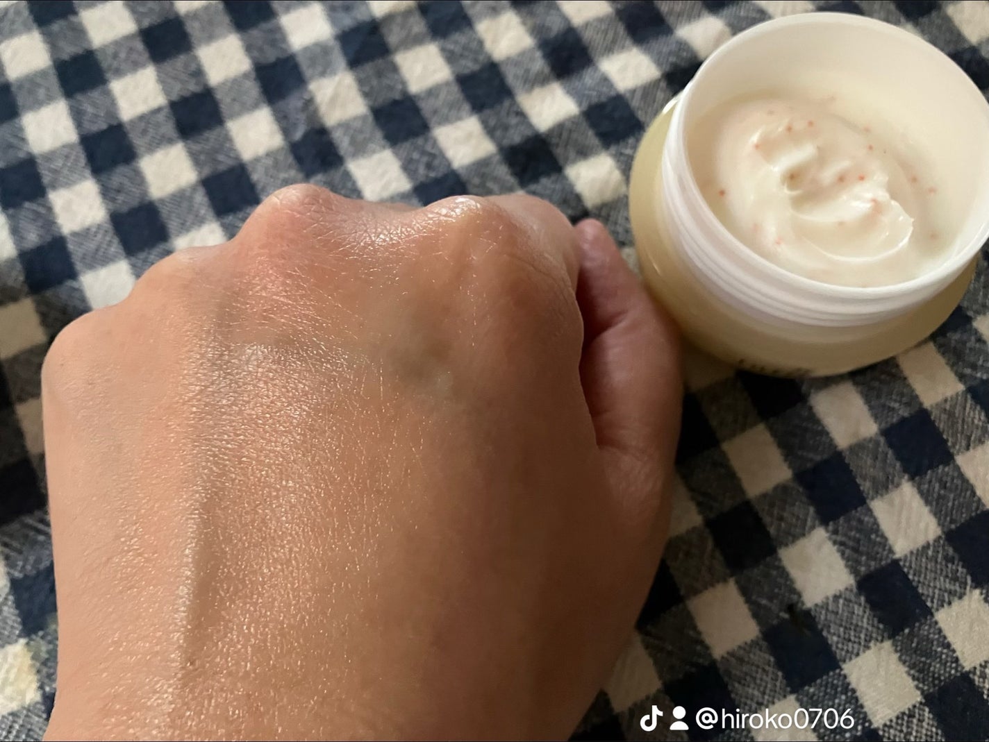 アンティミリ Wオイルイン クリーム/ナリス化粧品/フェイスクリームを使ったクチコミ(6枚目)