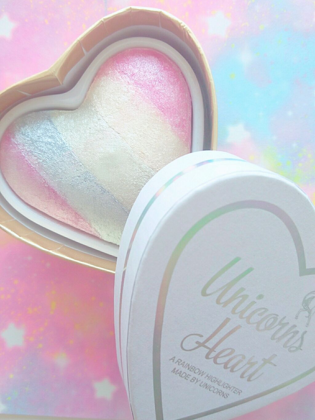 ハートハイライター ユニコーンハート/MAKEUP REVOLUTION/パウダーハイライトを使ったクチコミ（3枚目）