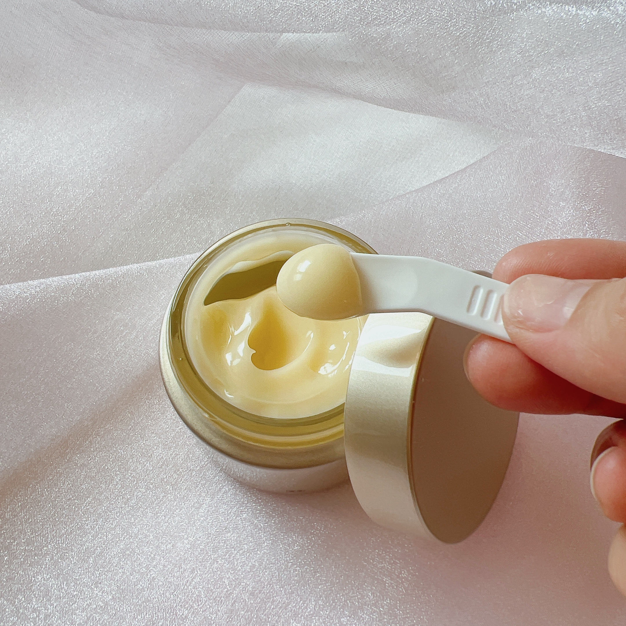 薬用アクアコラーゲンゲル エンリッチリンクルリペア/ドクターシーラボⓇ/フェイスクリームを使ったクチコミ（3枚目）