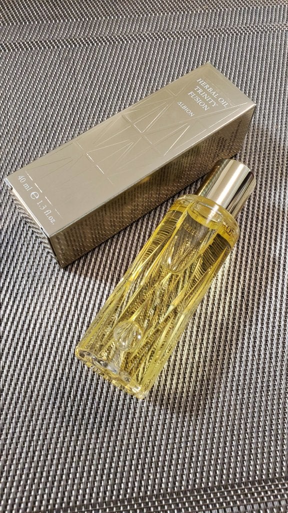 アルビオン ハーバルオイル トリニティフュージョン/ALBION/フェイスオイルを使ったクチコミ(1枚目)