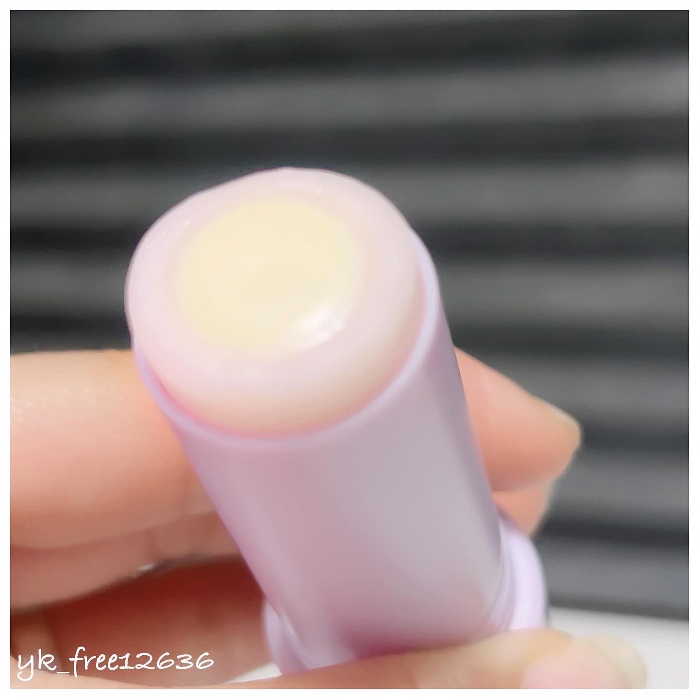 コラーゲンモイスチャーコアスティック/illuN/美容液を使ったクチコミ（2枚目）