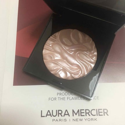 フェイスイルミネーター/ローラ メルシエ/パウダーハイライトを使ったクチコミ(1枚目)