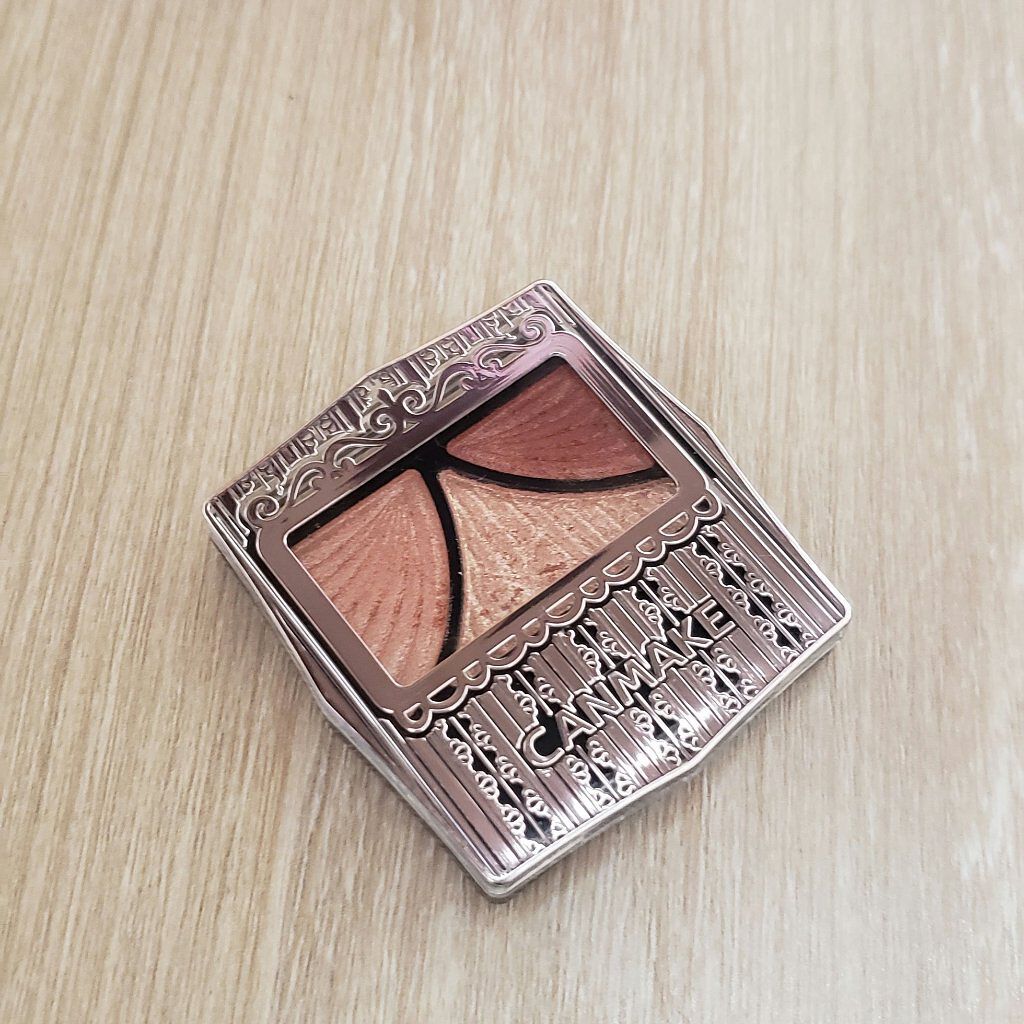 ジューシーピュアアイズ/キャンメイク/アイシャドウパレットを使ったクチコミ（2枚目）