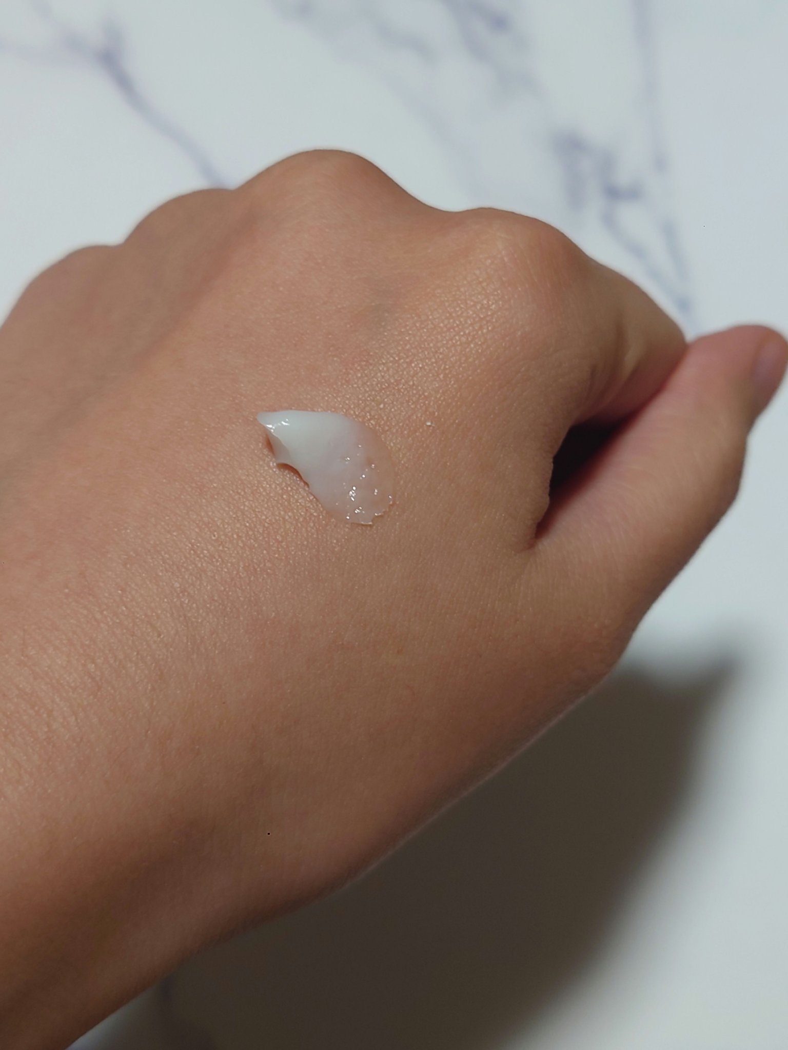 薬用ハンドクリーム しっとりタイプ/アトリックス/ハンドクリームを使ったクチコミ（3枚目）