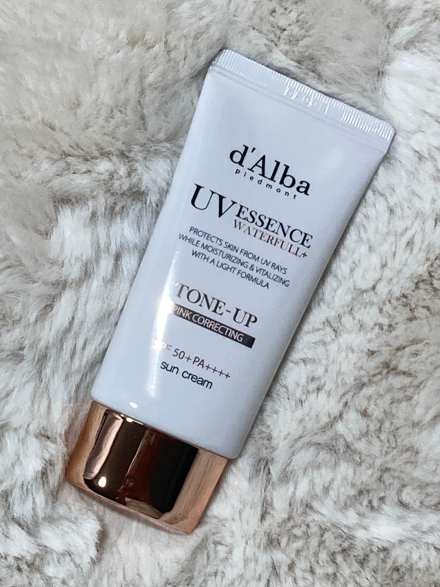 ウォータフルトーンアップサンクリーム/ダルバ/日焼け止めクリームを使ったクチコミ(1枚目)