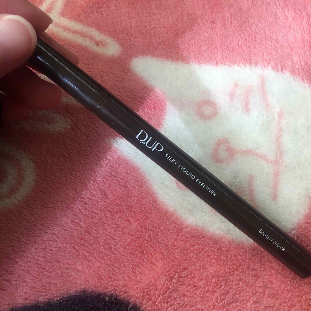 【旧品】シルキーリキッドアイライナーWP/D-UP/リキッドアイライナーを使ったクチコミ(1枚目)
