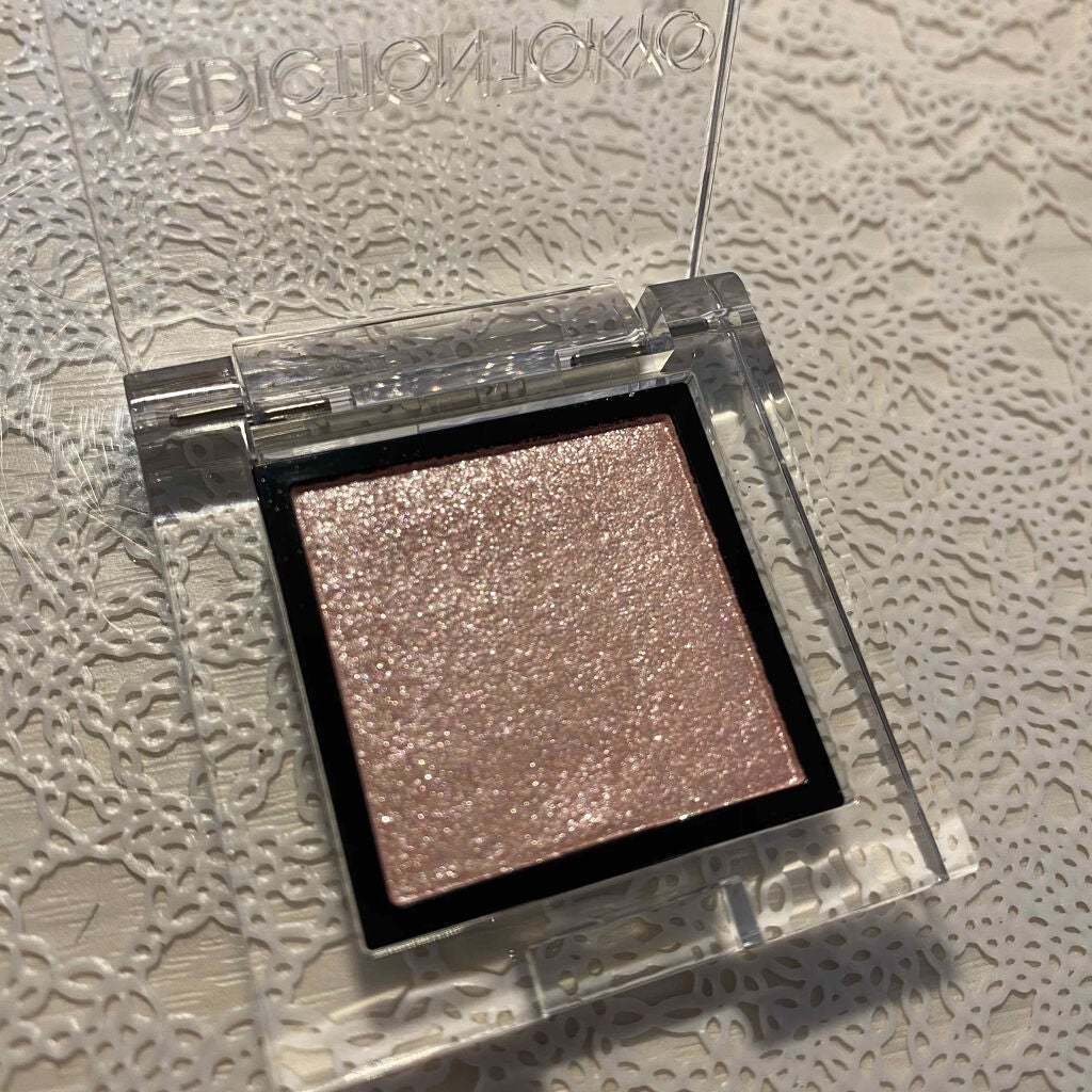 アディクション ザ アイシャドウ スパークル/ADDICTION/単色アイシャドウを使ったクチコミ(2枚目)